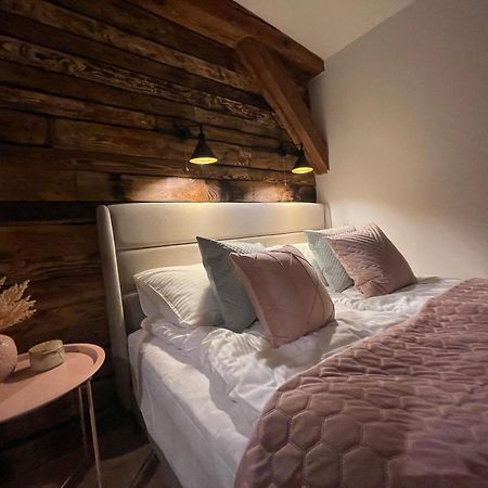 Apartament Miodowy - Darmowy Parking - Klmatyzacja - Wifi ทอรูน ภายนอก รูปภาพ