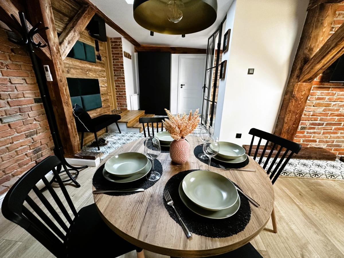 Apartament Miodowy - Darmowy Parking - Klmatyzacja - Wifi ทอรูน ภายนอก รูปภาพ