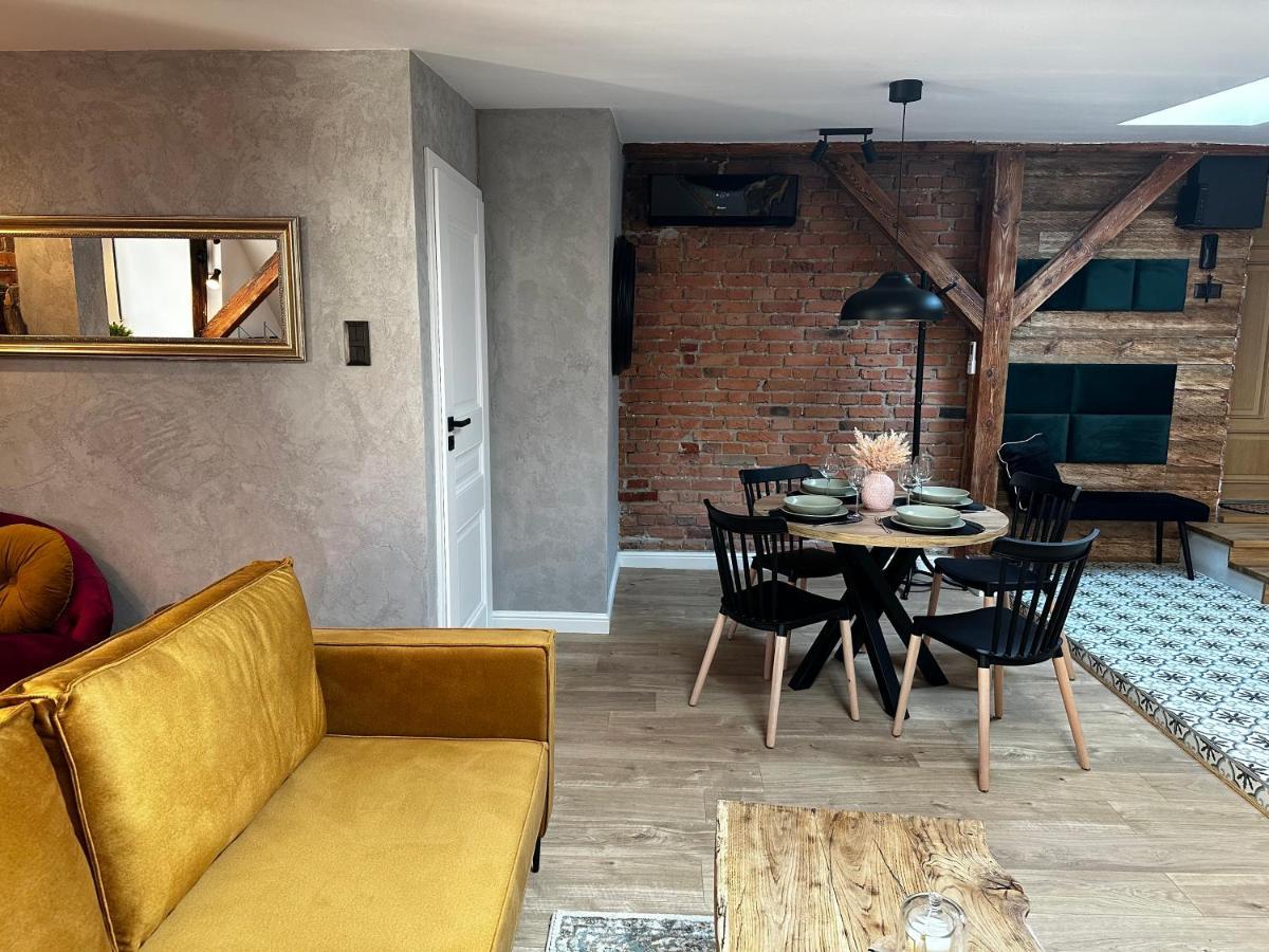 Apartament Miodowy - Darmowy Parking - Klmatyzacja - Wifi ทอรูน ภายนอก รูปภาพ