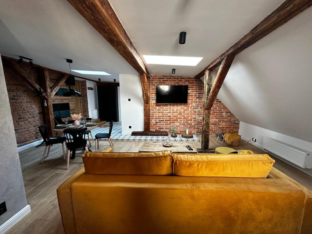 Apartament Miodowy - Darmowy Parking - Klmatyzacja - Wifi ทอรูน ภายนอก รูปภาพ