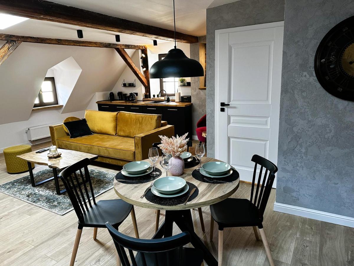 Apartament Miodowy - Darmowy Parking - Klmatyzacja - Wifi ทอรูน ภายนอก รูปภาพ