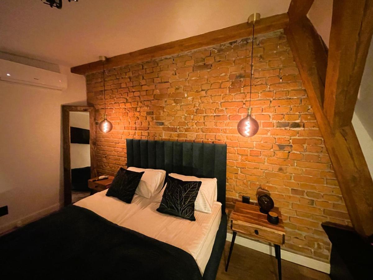 Apartament Miodowy - Darmowy Parking - Klmatyzacja - Wifi ทอรูน ภายนอก รูปภาพ