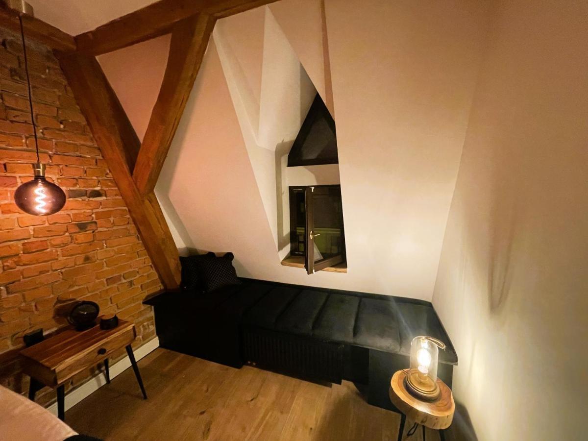 Apartament Miodowy - Darmowy Parking - Klmatyzacja - Wifi ทอรูน ภายนอก รูปภาพ